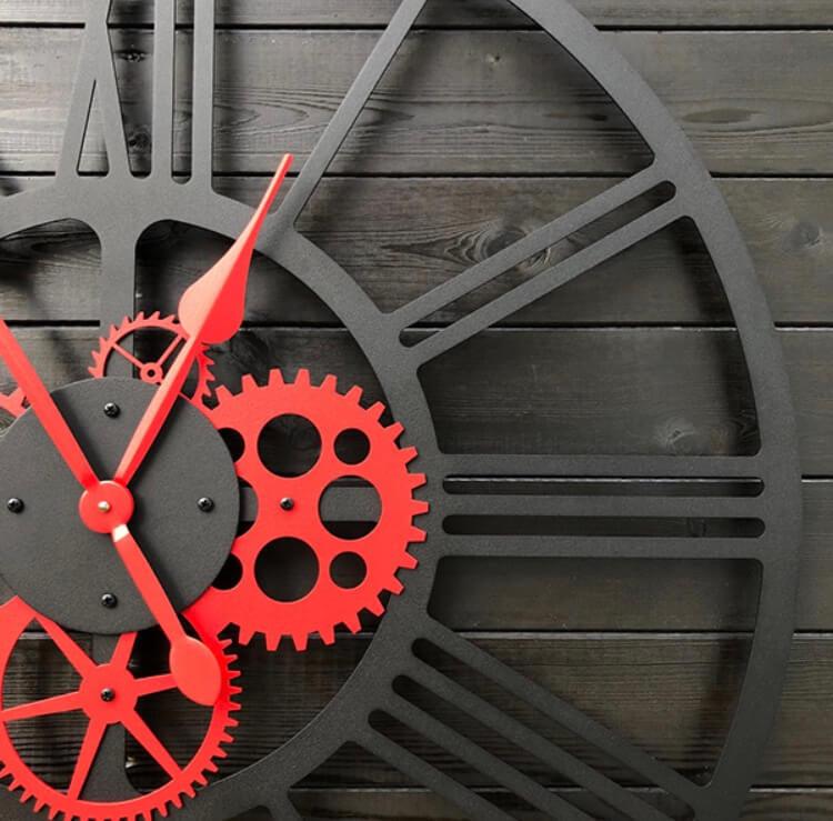 Red Gear Clock