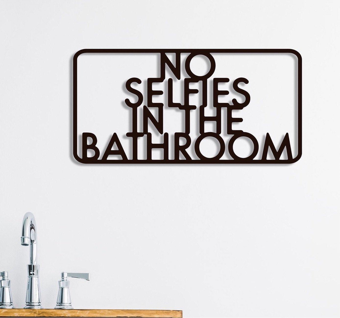 No Selfie Wall Art - Makkar & Brothers